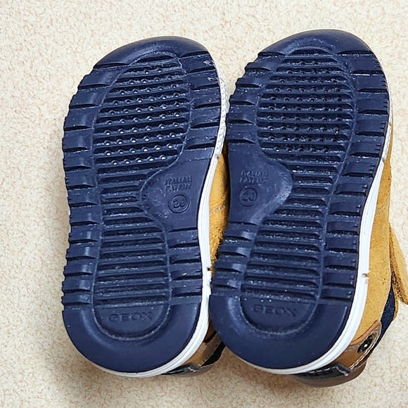 Geox Alben Boot Size 4.5 Colors Wheat Navy White - Picture 9 of 11